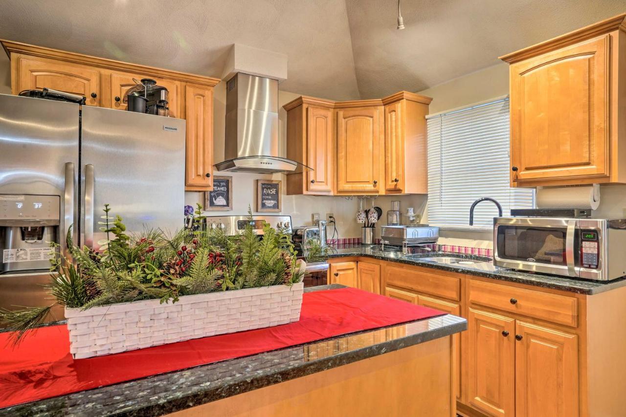 Charming Boston Area Home Less Than 1 Mi To Revere Beach! 외부 사진