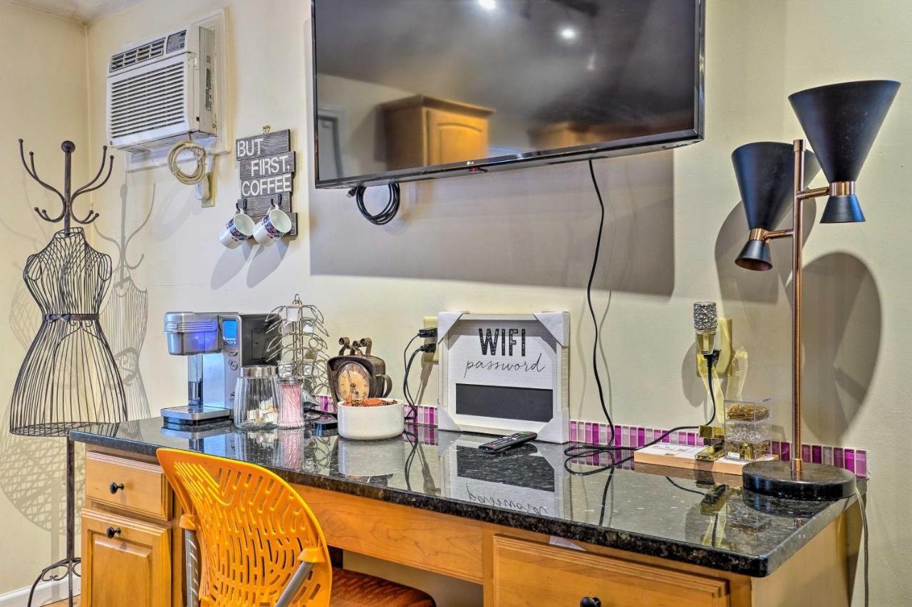 Charming Boston Area Home Less Than 1 Mi To Revere Beach! 외부 사진